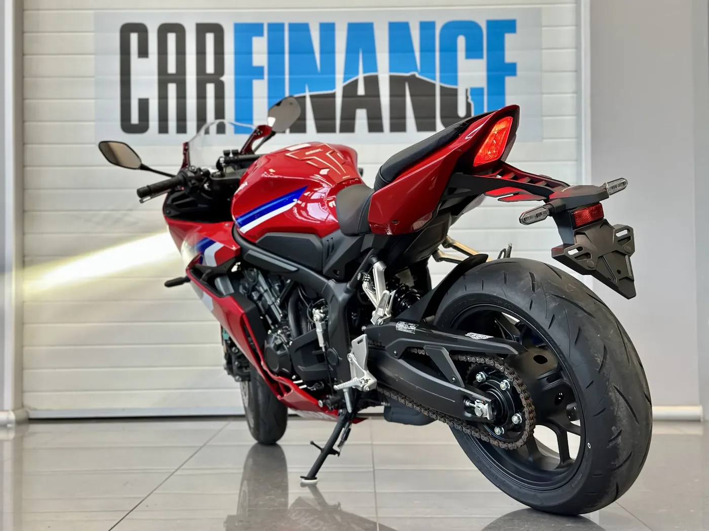 Honda CBR650R — фото 7