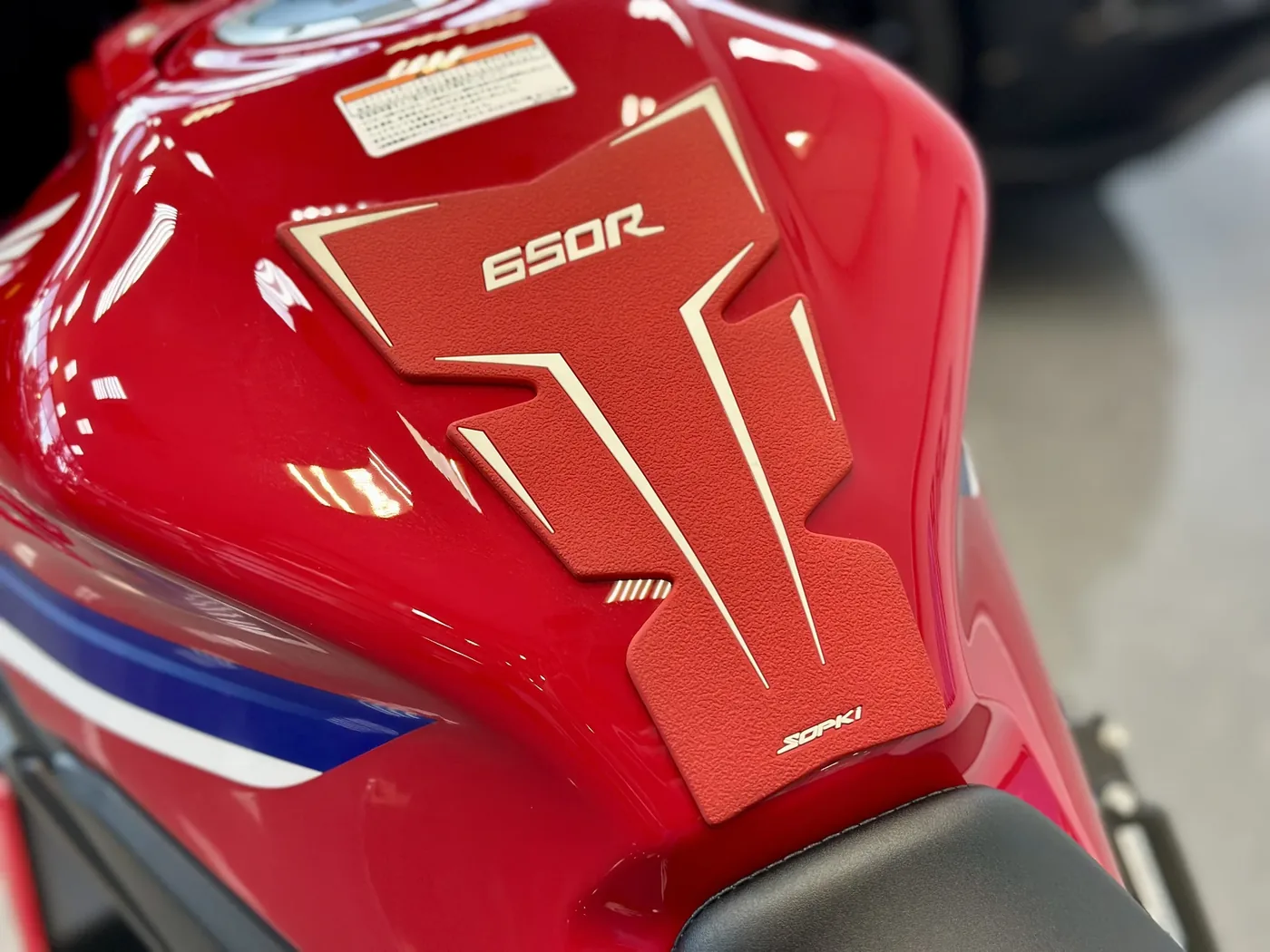 Honda CBR650R — фото 9