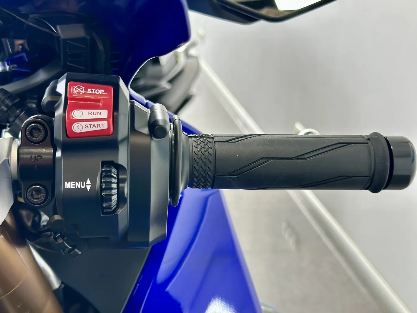 Yamaha YZF-R1 — фото 12