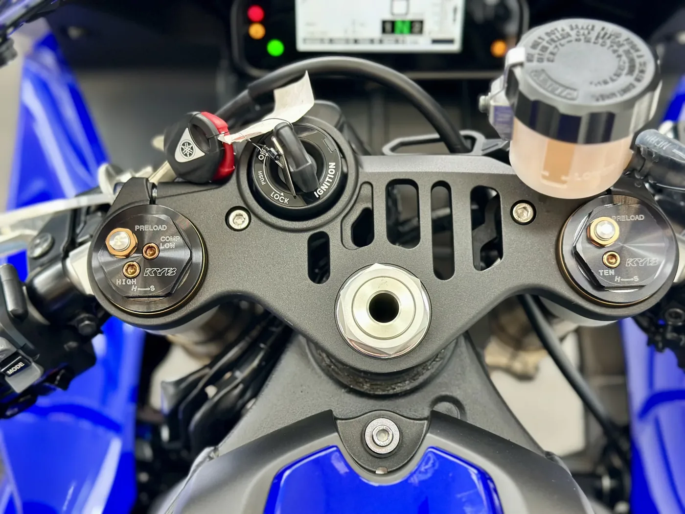 Yamaha YZF-R1 — фото 14
