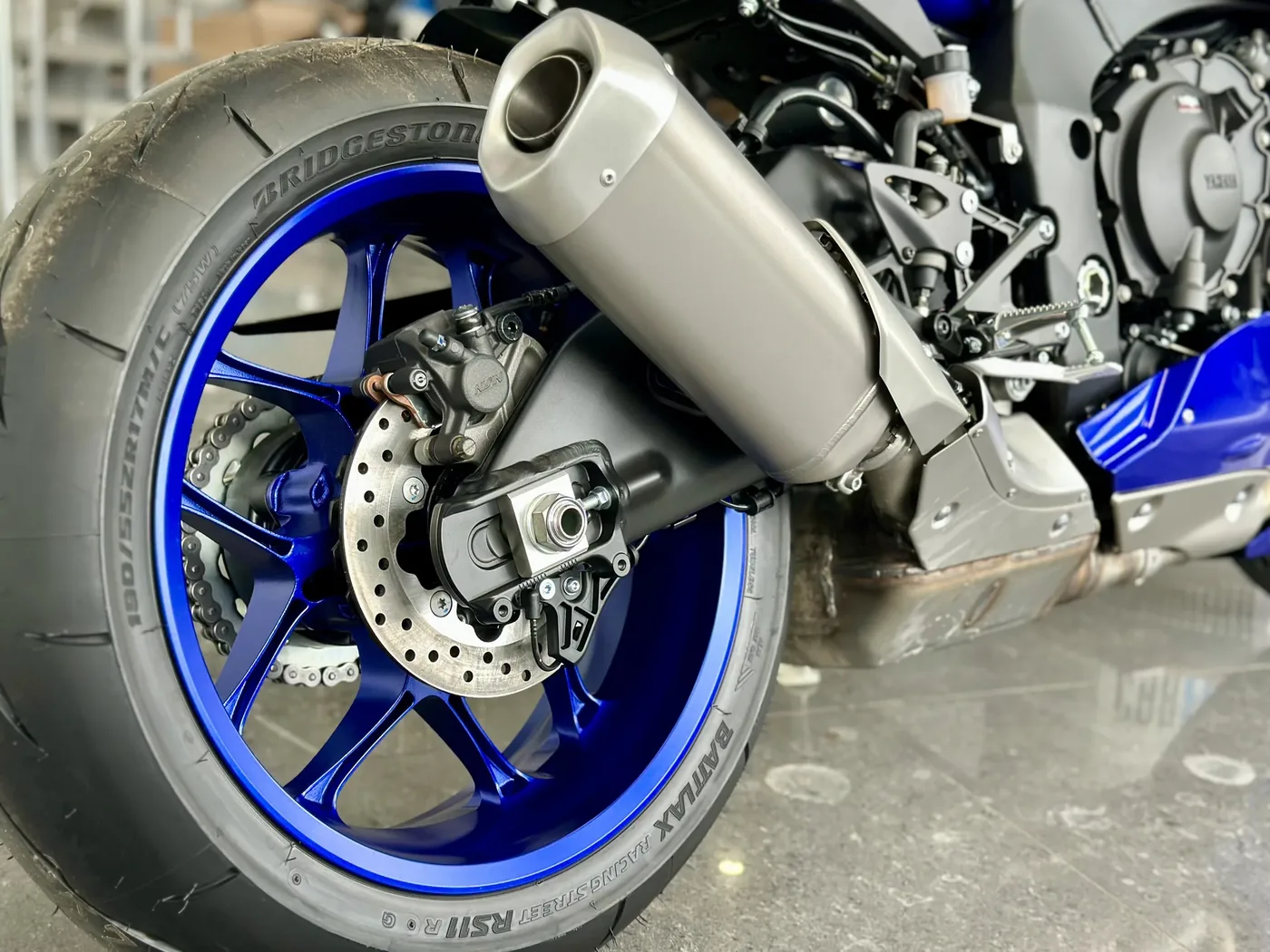Yamaha YZF-R1 — фото 15
