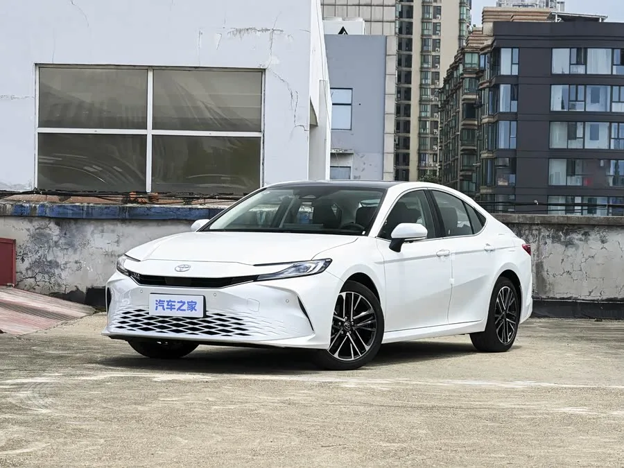 Toyota Camry Hybrid
