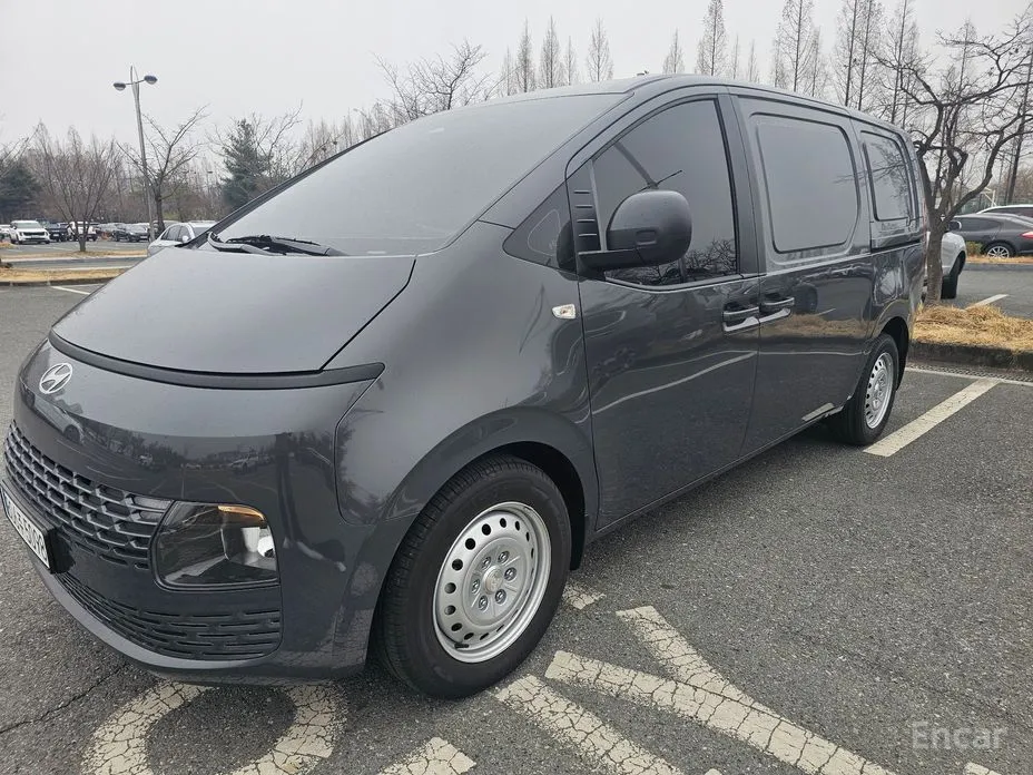 Hyundai Staria - самый популярный минивэн из Кореи