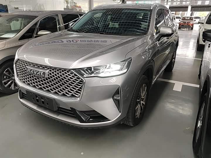 Haval H6 - популярный доступный кроссовер из Китая