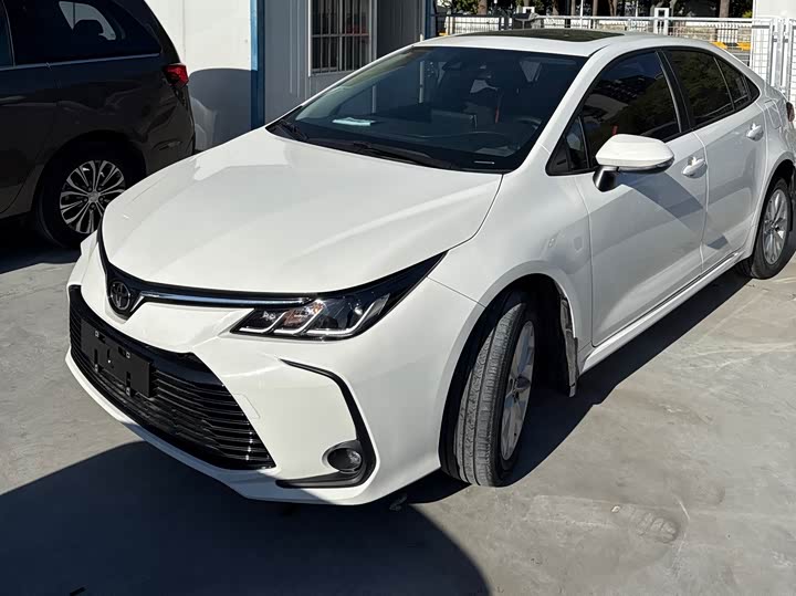 Toyota Corolla из Китая - 116 л.с., проходная по утильсбору