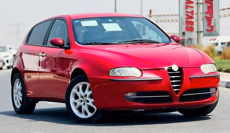Alfa Romeo 147 2003 из ОАЭ — купить под ключ