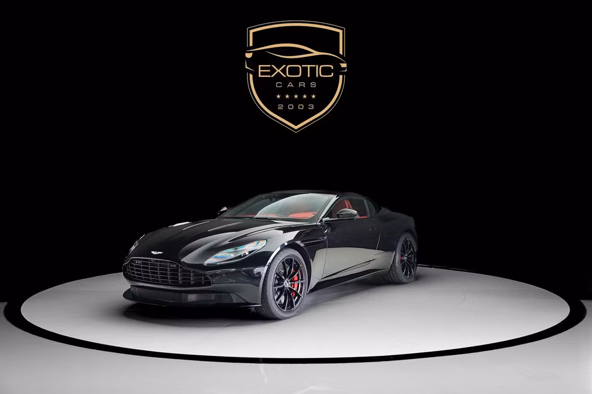 Aston Martin DB11 2021 из ОАЭ — купить под ключ