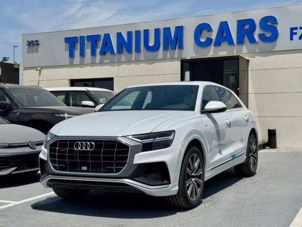 Audi Q8 2023 из ОАЭ — купить под ключ