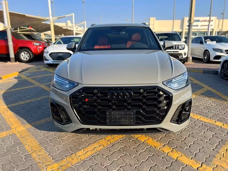 Audi SQ5 2022 из ОАЭ — купить под ключ