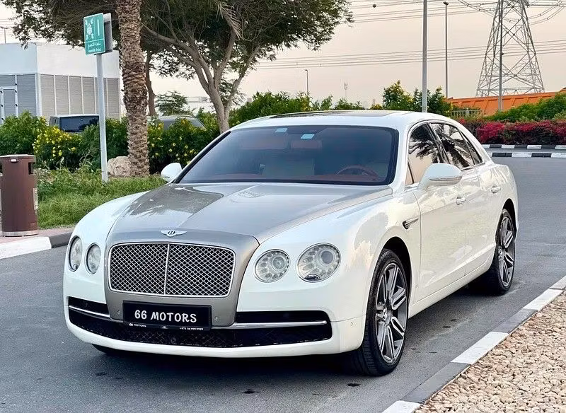 Bentley Flying Spur 2016 из ОАЭ — купить под ключ