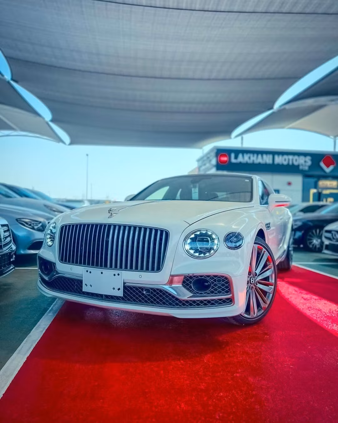 Bentley Flying Spur 2024 из ОАЭ — купить под ключ