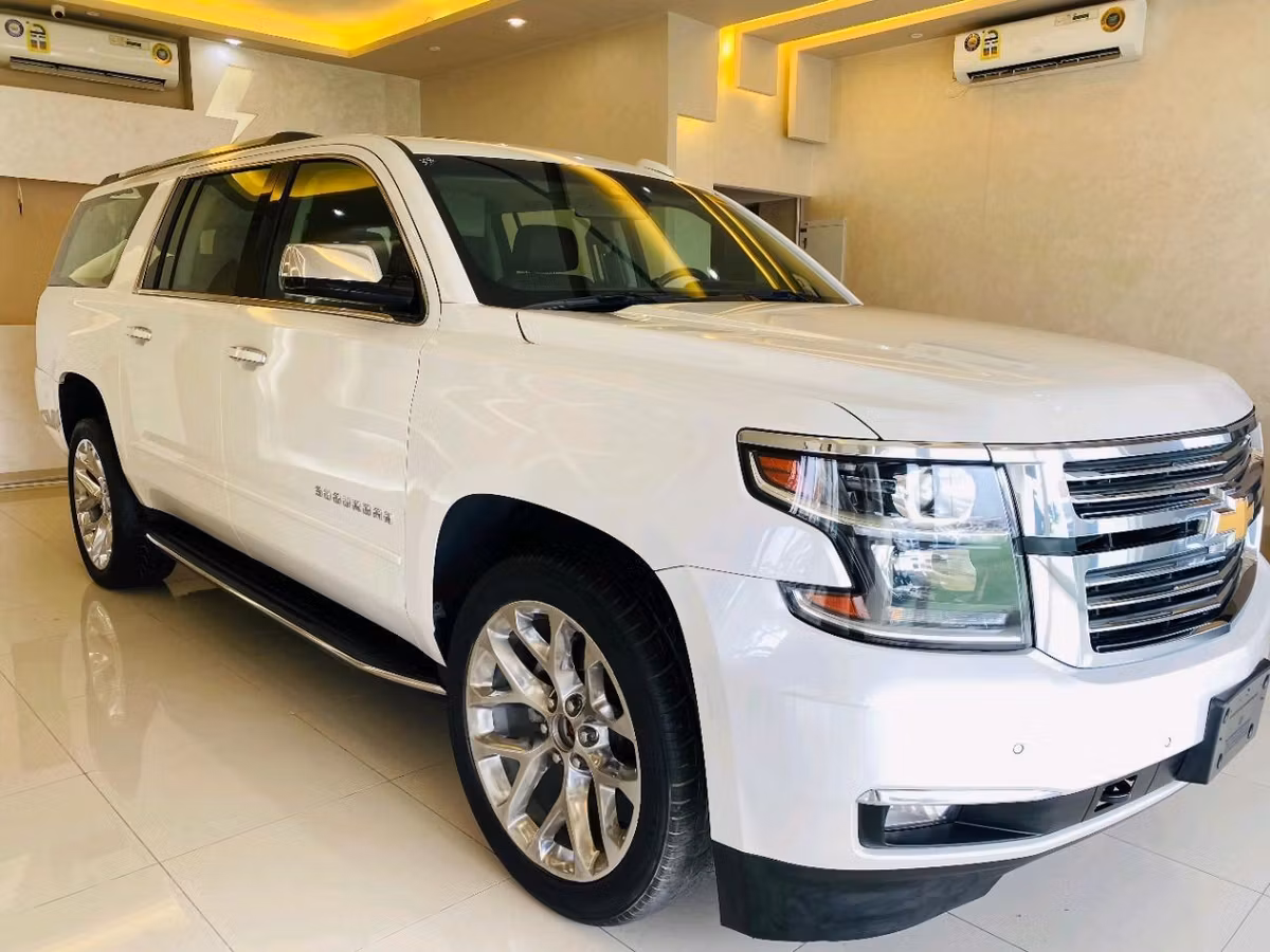 Chevrolet Suburban 2018 из ОАЭ — купить под ключ