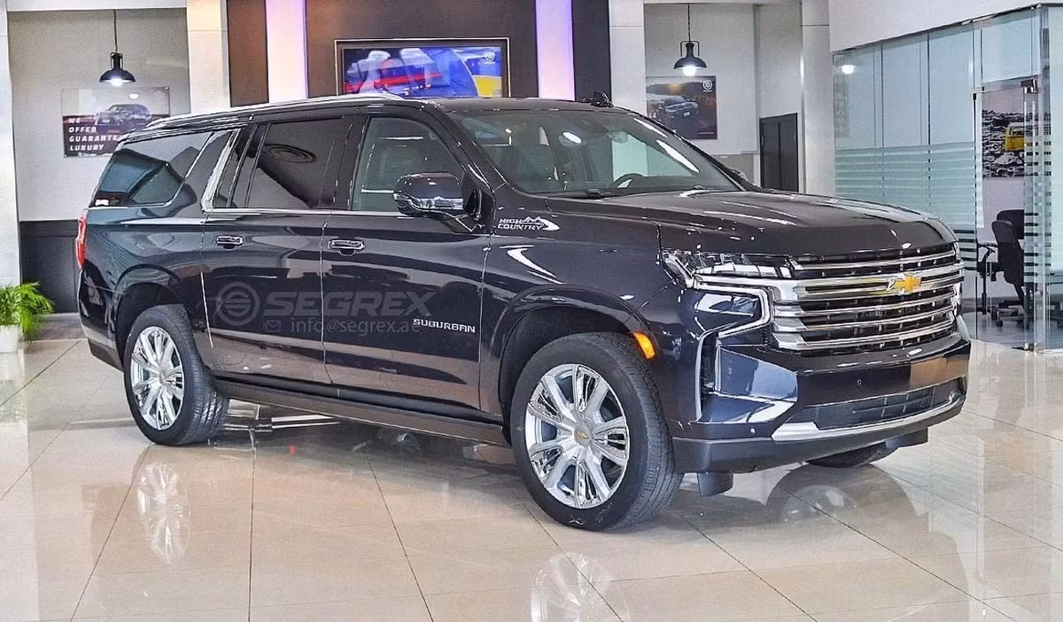 Chevrolet Suburban 2023 из ОАЭ — купить под ключ