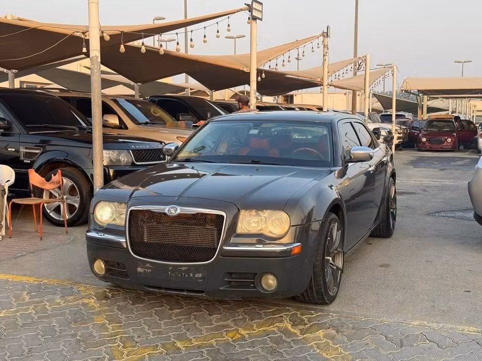 Chrysler 300C 2005 из ОАЭ — купить под ключ