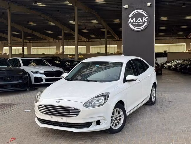Ford Escort 2020 из ОАЭ — купить под ключ