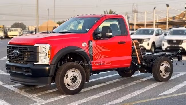 Ford F-550 2024 из ОАЭ — купить под ключ