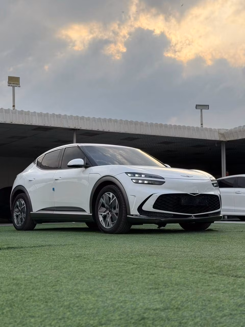 Genesis GV60 2022 из ОАЭ — купить под ключ