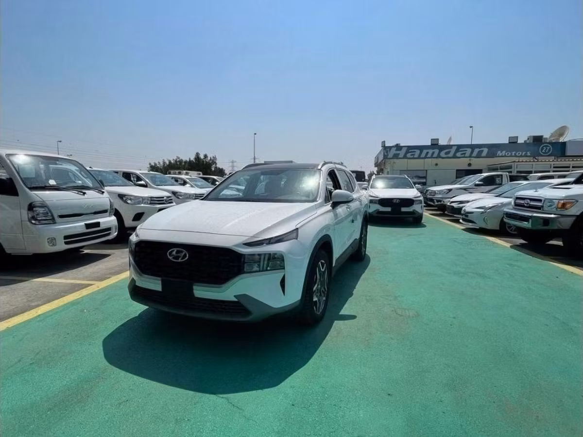 Hyundai Santa Fe 2023 из ОАЭ — купить под ключ