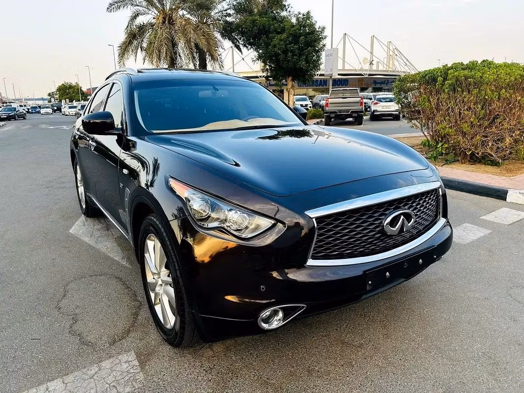 Infiniti QX70 2018 из ОАЭ — купить под ключ