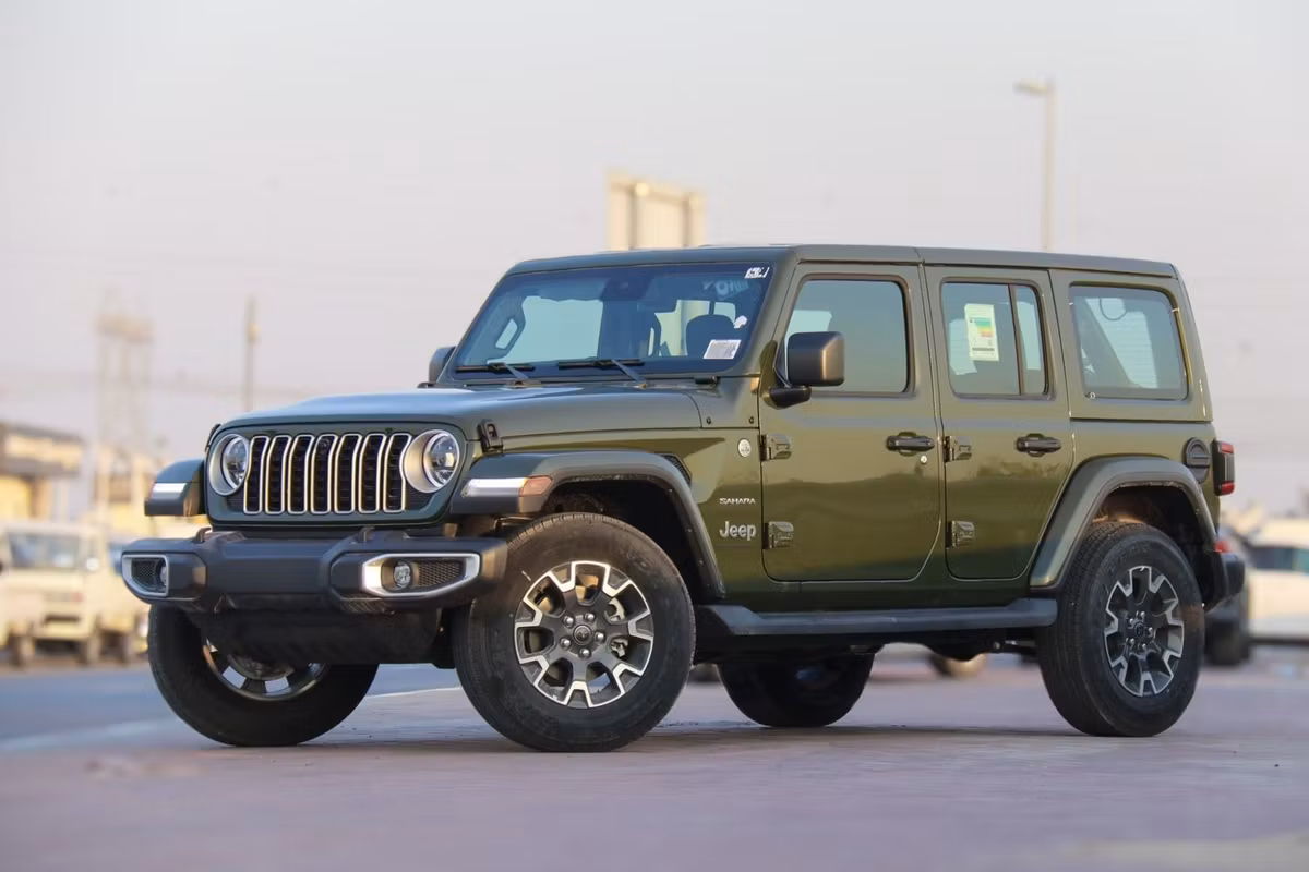 Jeep Wrangler 2024 из ОАЭ — купить под ключ