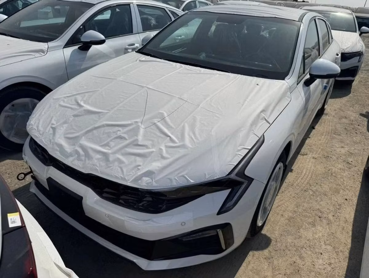 KIA K5 2025 из ОАЭ — купить под ключ