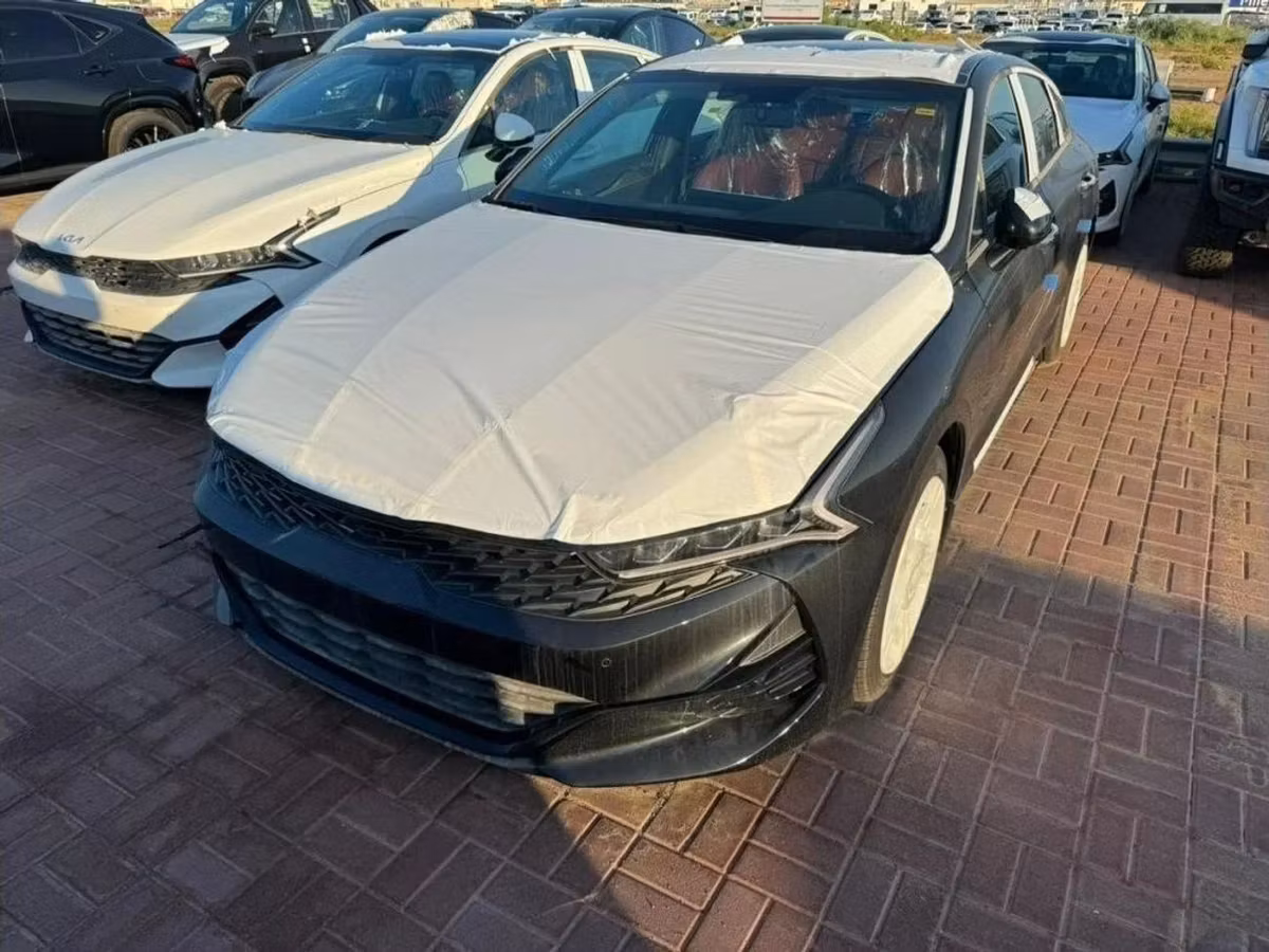 KIA K5 2025 из ОАЭ — купить под ключ