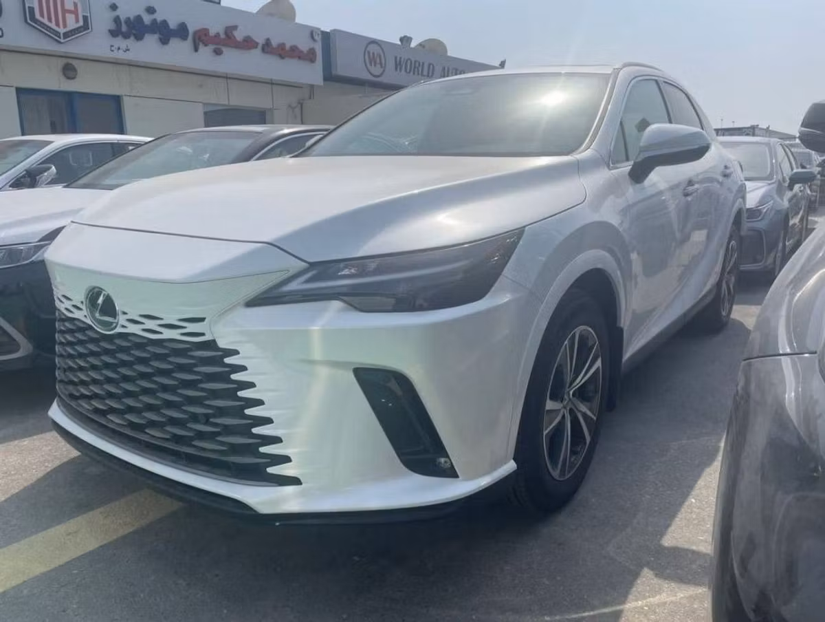 Lexus RX 2024 из ОАЭ — купить под ключ