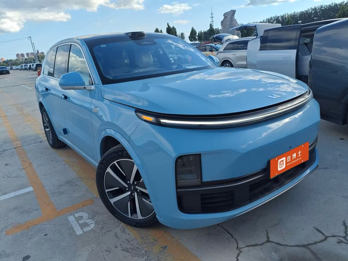 LiXiang L8 I Рестайлинг
