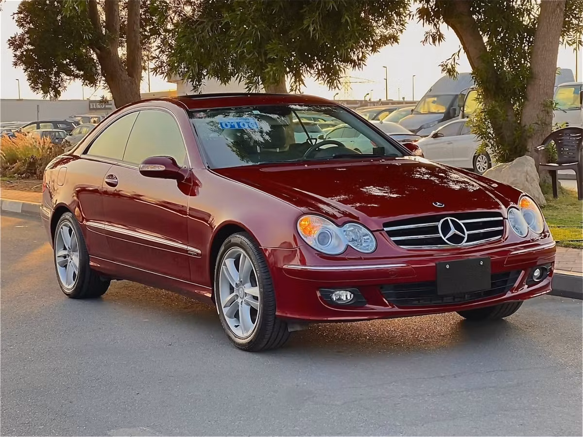 Mercedes-Benz CLK-Class 2008 из ОАЭ — купить под ключ