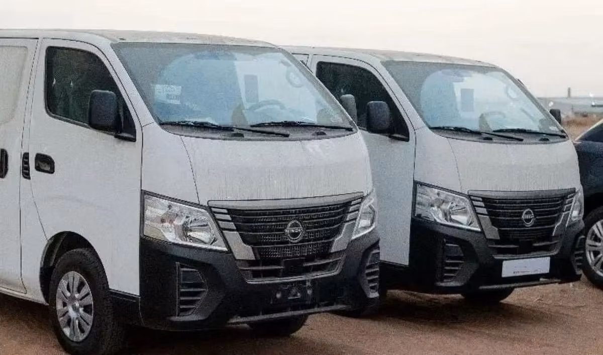 Nissan NV350 Caravan 2023 из ОАЭ — купить под ключ