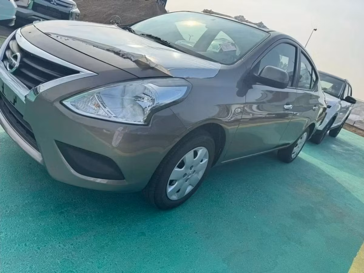 Nissan Sunny 2025 из ОАЭ — купить под ключ