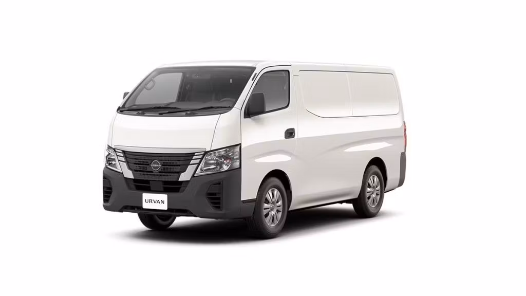 Nissan Urvan 2012 из ОАЭ — купить под ключ
