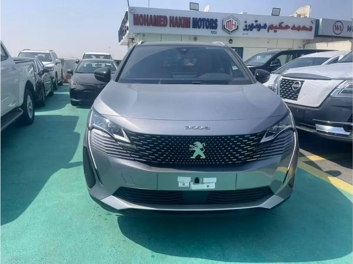 Peugeot 3008 2024 из ОАЭ — купить под ключ