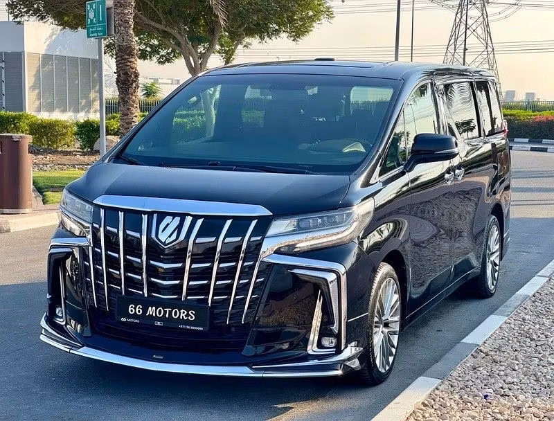 Toyota Alphard 2015 из ОАЭ — купить под ключ