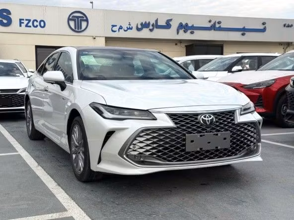 Toyota Avalon 2024 из ОАЭ — купить под ключ
