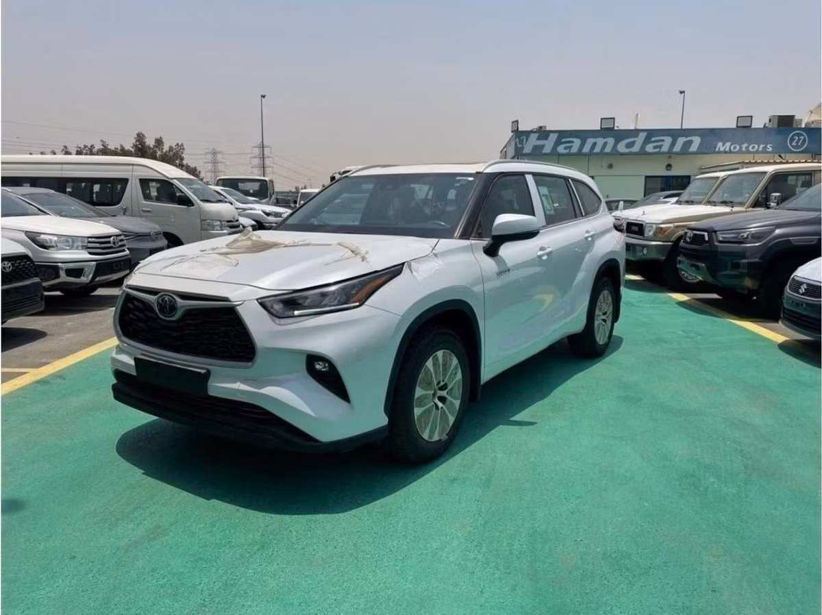 Toyota Highlander 2024 из ОАЭ — купить под ключ