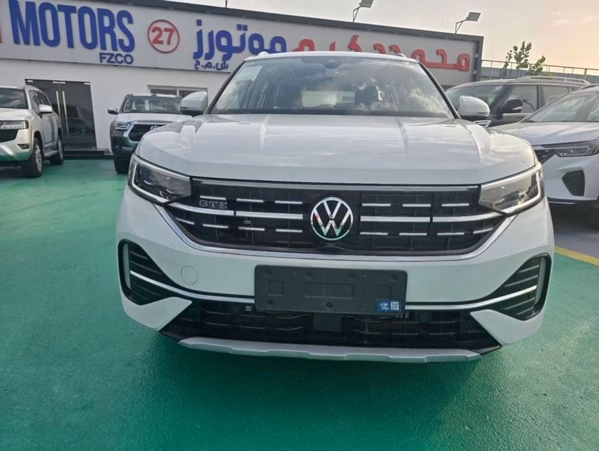 Volkswagen Tayron 2024 из ОАЭ — купить под ключ