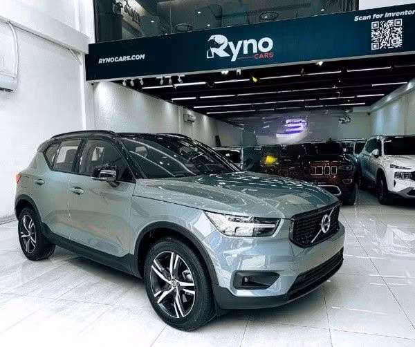 Volvo XC40 2020 из ОАЭ — купить под ключ