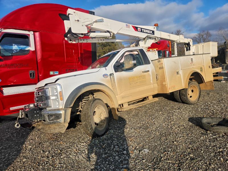 Ford F550 2024 из США — купить под ключ