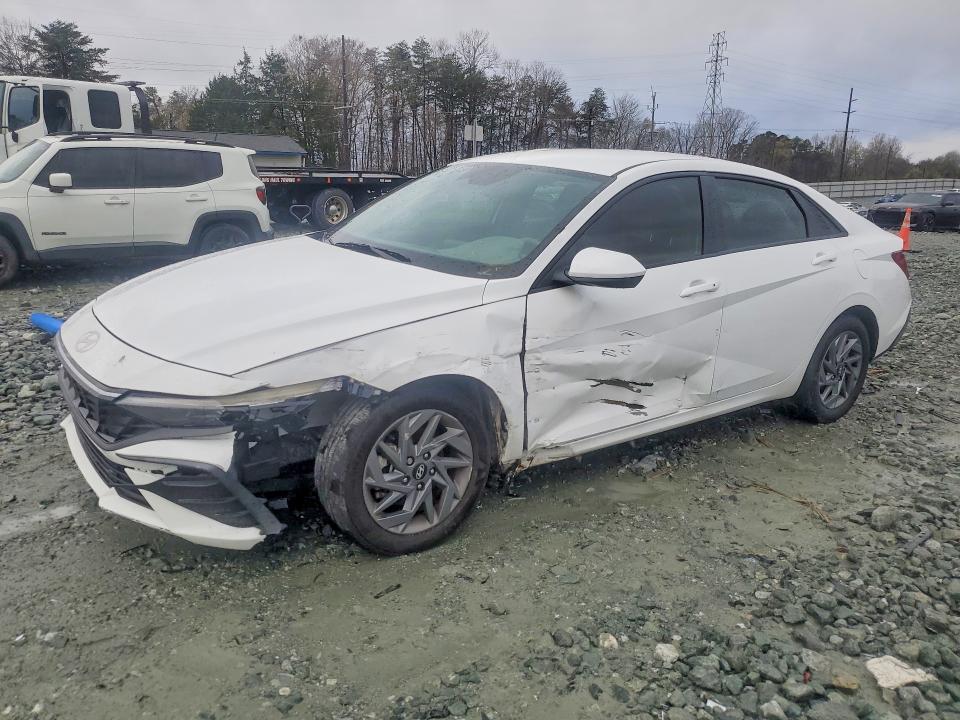 Hyundai ELANTRA 2024 из США — купить под ключ