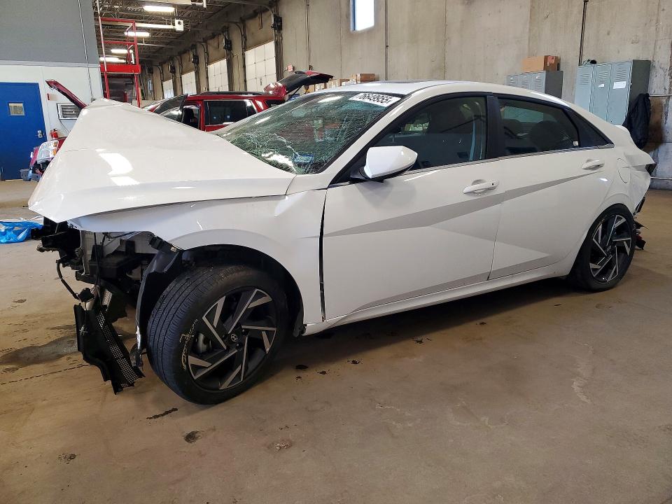 Hyundai ELANTRA 2025 из США — купить под ключ