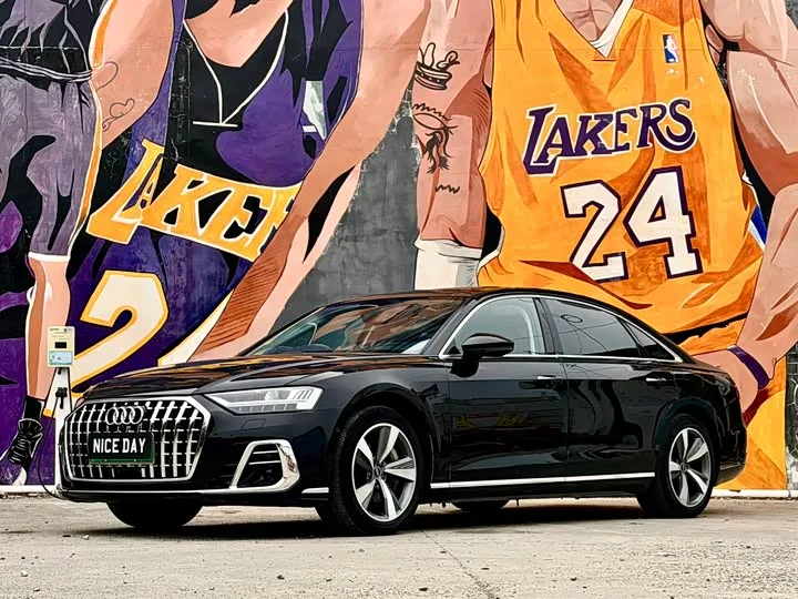 Audi A8 Hybrid 2022 из Китая — купить под ключ