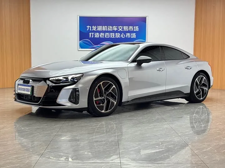 Audi RS e-tron GT 2024 из Китая — купить под ключ