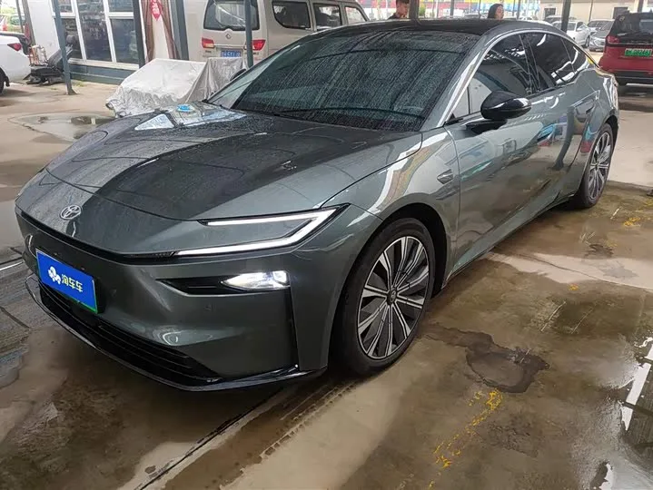 Toyota bZ7 2026 из Китая — купить под ключ