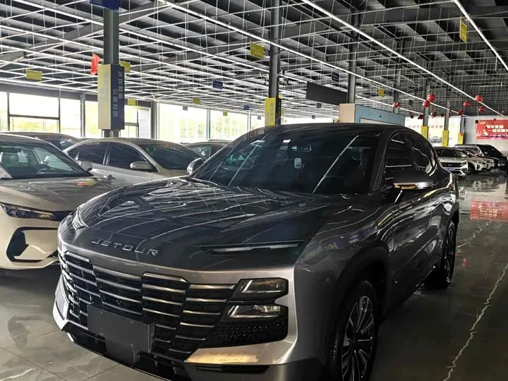 Jetour Dashing Hybrid 2023 из Китая — купить под ключ