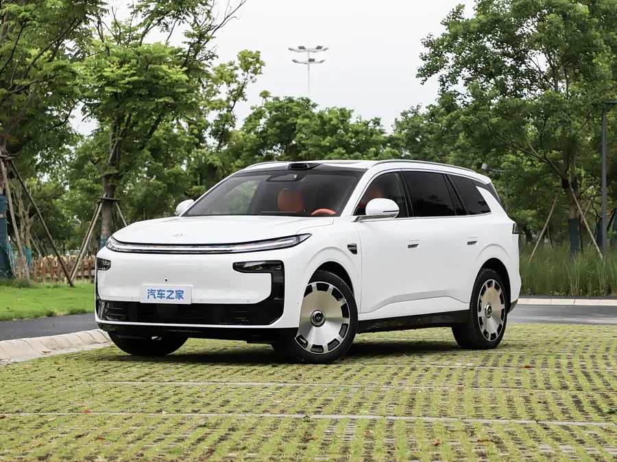 Dongfeng Yipai M8 2026 из Китая — купить под ключ
