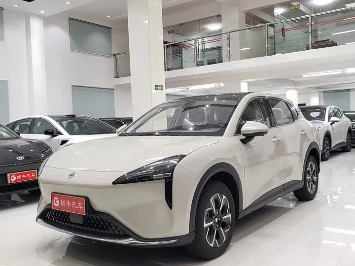 Baojun E6 2026 из Китая — купить под ключ