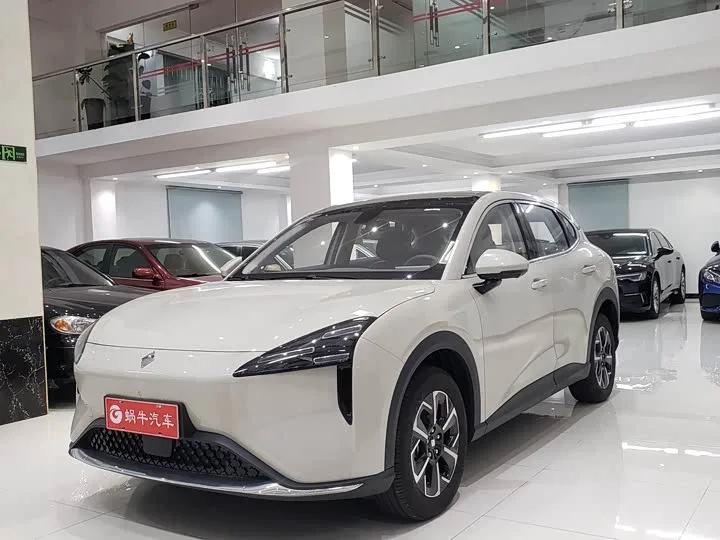 Baojun E6 2026 из Китая — купить под ключ