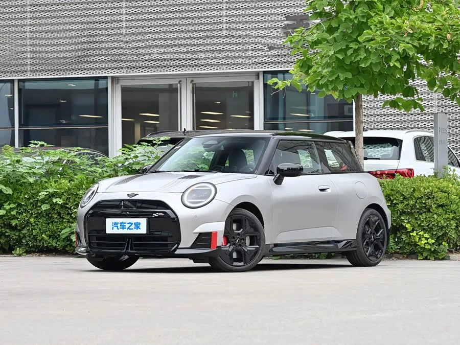 Mini Cooper JCW 2026 из Китая — купить под ключ