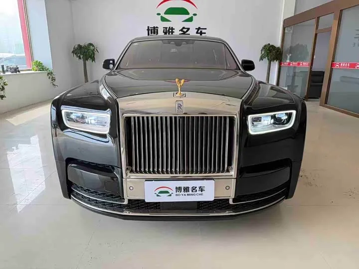 Rolls-Royce Phantom 2023 из Китая — купить под ключ